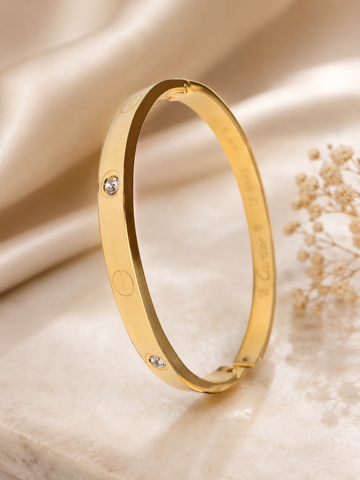 Elegant Gold Crystal Bracelet
