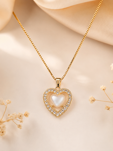 Pearl Heart Crystal Pendant Necklace